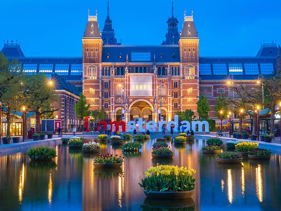 7 Historic Buildings And 1 Temporary Pavilion In Amsterdam Britannica