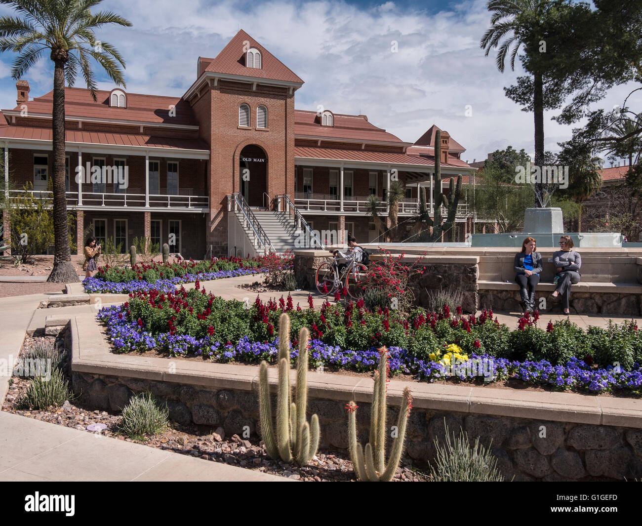 Old Main University Of Arizona Tucson Az Usa Stock Photo Alamy